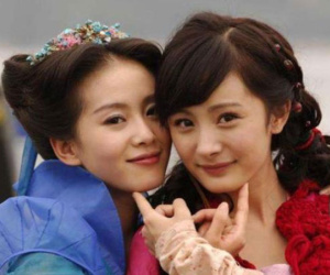 Tiết lộ ân oán năm xưa giữa Dương Mịch và Lưu Thi Thi: Kẻ 'ăn cháo đá bát', người ngây thơ tin tưởng bạn thân