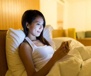 Một thói quen trước khi ngủ gây đủ loại bệnh