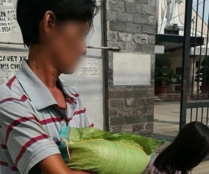 Gặp hai cha con nghèo, xe ôm công nghệ nhận chở miễn phí và bí mật làm điều bất ngờ