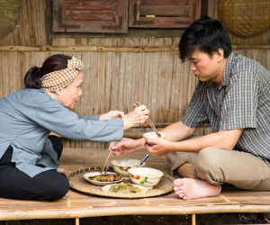 Quá khứ làm shipper, bảo vệ, giúp việc của sao Việt: Bi kịch đến nỗi muốn kết liễu cả mẹ và con