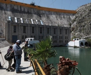 Người biểu tình Mexico chiếm đập, phản đối chia sẻ nước với Mỹ