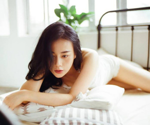 Phương Oanh bức xúc lên tiếng thông tin từng đi rửa bát thuê, kiếm tiền nuôi gia đình