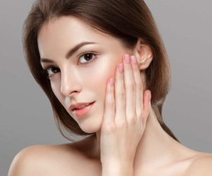 Những thói quen giúp bạn có làn da mịn màng, tránh xa mụn nhọt