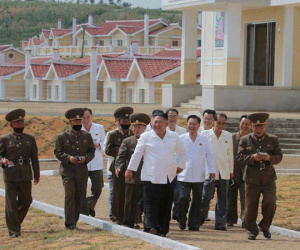 Kim Jong Un nức lời khen quân đội Triều Tiên