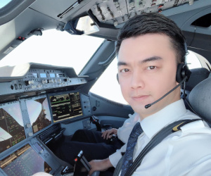 Cơ trưởng từng hứa hôn với Âu Hà My được cháu gái "rao bán" không thương tiếc, hoá ra anh vẫn ế ư?