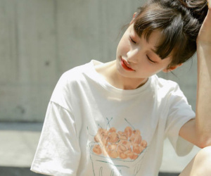 Lười mix đồ đến đâu thì bạn cũng mặc đẹp với áo phông tay lỡ, ăn diện đơn giản mà trông vẫn cá tính ra trò