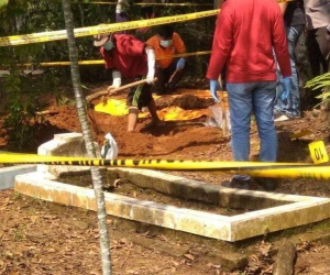 Tức giận trong lúc giám sát học trực tuyến, người mẹ vô tình sát hại con gái rồi bí mật đem chôn