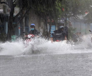 Thời tiết ngày 19/9: Bão số 5 suy yếu, Bắc Bộ có nơi mưa rất to