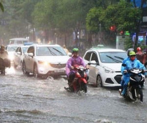 Thời tiết ngày 20/9: Áp thấp nhiệt đới còn ảnh hưởng, mưa giông trên khắp cả nước