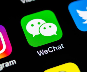 Người Mỹ gấp rút tải Wechat trước khi lệnh cấm được ban hành