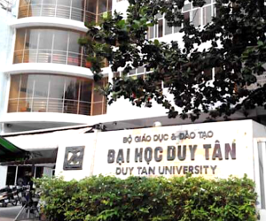 Trưởng đoàn tuyển sinh đại học Duy Tân gửi thư nặc danh hạ thấp uy tín đối thủ