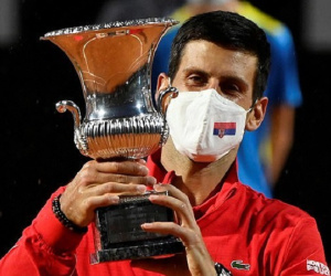 Qua mặt Nadal, Djokovic lập kỷ lục vô địch Masters 1000