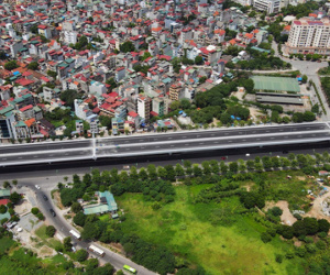 Cận cảnh cầu cạn Mai Dịch - Nam Thăng Long đã rải nhựa xong chờ ngày thông xe