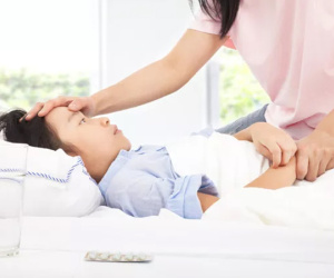 Mắc sốt xuất huyết có thể điều trị tại nhà nhưng dinh dưỡng cần làm theo nguyên tắc sau mới mong hồi phục sớm