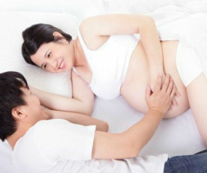 Chồng trẻ than 'vã' khi vợ bầu, anh em ào ào khoe 'chiến tích', ngượng đỏ mặt khi đọc