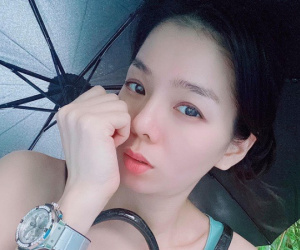 Lệ Quyên một mình đưa con đi chơi, ẩn ý bóng gió: 'Đang quên những gì cần quên'