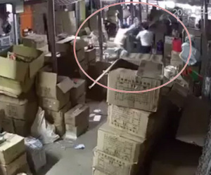 Công an điều tra vụ việc gã đàn ông dùng gậy dài 1m đánh phụ nữ dã man như kẻ thù