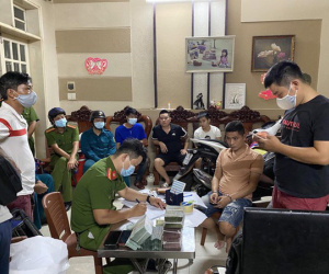 Khám xét hơn 30 địa điểm ở nhiều tỉnh thành liên quan đường dây cờ bạc qua mạng