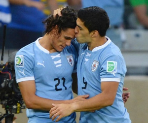 Sau Suarez, Atletico Madrid tính gây sốc với Cavani