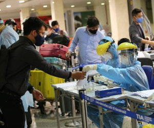 TP.HCM: Người nhập cảnh trên 14 ngày phải cách ly 6 ngày