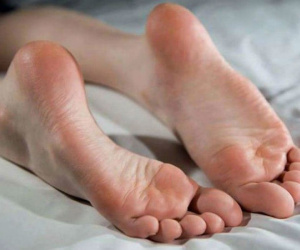Sự lão hóa bắt đầu từ đôi chân: Nếu có 5 sự thay đổi này ở chân chứng tỏ cơ thể đang già đi rất nhanh