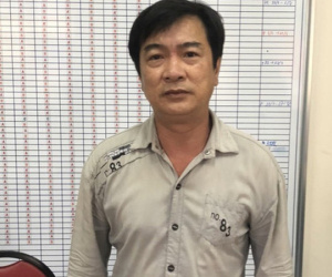 Bà bán ổi bị lột sạch vàng sau khi uống ly cà phê sữa của gã đàn ông như thế nào?