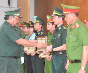 200 cán bộ, chiến sĩ phá đường dây ma tuý cực lớn từ Cảng Cát Lái đi Hàn Quốc