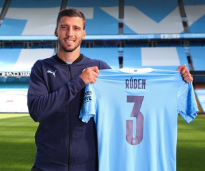 Man City 'trình làng' trung vệ đắt giá nhất lịch sử CLB