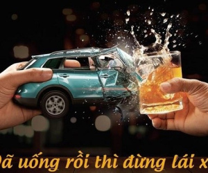 Quảng cáo rượu bia trên phương tiện giao thông có thể bị phạt 30 triệu đồng