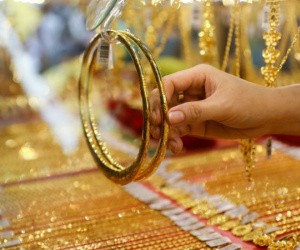 Giá vàng trong nước vượt 56 triệu đồng