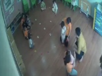 Bộ GD & ĐT yêu cầu xử lý nghiêm vụ phụ huynh giật tóc, tát thẳng vào mặt bé gái 2 tuổi ngay tại trường mầm non
