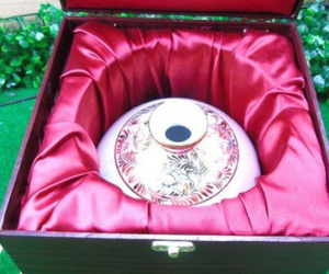 Quảng Trị dừng mua bình hút tài lộc cao cấp để phục vụ đại hội