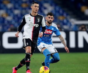 Napoli bị ngăn rời thành phố, có thể xử thua 0-3 trận gặp Juventus