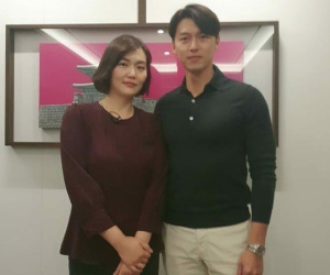 Hyun Bin chính thức lộ diện sau loạt tin đồn chuẩn bị kết hôn với Son Ye Jin, gây chú ý chính là cơ bắp cuồn cuộn