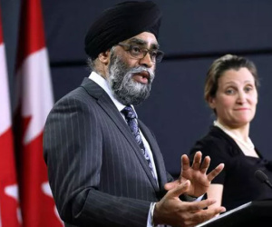 Canada kêu gọi NATO giám sát Trung Quốc trên biển Đông