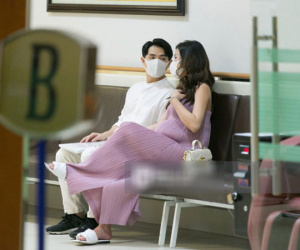 Độc quyền: Đông Nhi được chồng hộ tống đi khám thai trước ngày sinh, lộ luôn địa điểm sẽ đón con gái đầu lòng