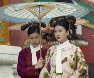 Phi tần người Hán khôn khéo của Hoàng đế Càn Long: Xuất thân thấp kém, không con cái nhưng vẫn có vinh hoa nhờ nuôi dưỡng con trai Lệnh phi