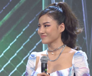 Chị gái phụ em thi rap được chú ý vì quá xinh, xem ảnh đời thường sexy còn mê man hơn nữa