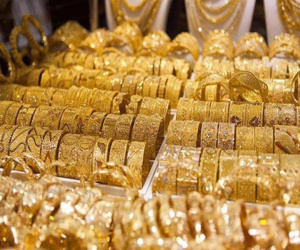 Giá vàng hôm nay 11/10: Vàng bứt tốc, USD đi ngang