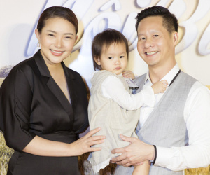 Chỉ vì để con nói tiếng Anh khi giao tiếp với bố mẹ, Phan Như Thảo lại dính thị phi từ 'trên trời rơi xuống'
