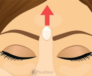 'Con mắt thứ 3' và 'bí mật' đánh bay mọi cơn đau đầu, mệt mỏi chỉ với động tác day bấm đơn giản