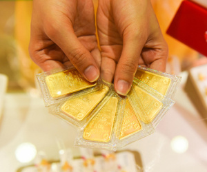 Giá vàng trong nước giảm sâu