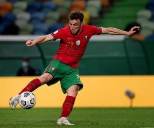 Vắng Ronaldo, Bồ Đào Nha vẫn "nghiền nát" Thụy Điển
