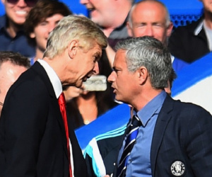 Wenger bị Mourinho móc mỉa cay đắng trong ngày ra tự truyện