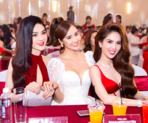 Lâm Khánh Chi lướt ngang Hương Giang như người vô hình, về nhà khoe ảnh bên Ngọc Trinh nhưng không có đàn em?