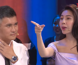 Công Vinh bị Thủy Tiên hỏi đúng 1 câu, chỉ biết im lặng không nói gì