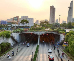 Cấm xe qua hầm Thủ Thiêm trong 2 ngày
