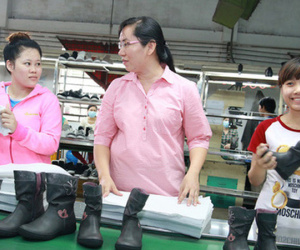 Mức lương tối thiểu được ấn định theo tháng và giờ từ năm 2021