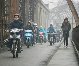 Gió mùa đông bắc tràn về, miền Bắc mưa lạnh sâu hơn, miền Trung mưa lớn