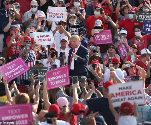 Người ủng hộ tổng thống Trump đòi 'nhốt Biden lại'